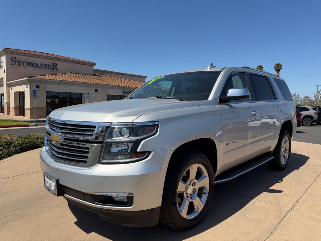 2018 Chevrolet Tahoe 2WD Premier in Silver Ice Metallic — front three-quarter view