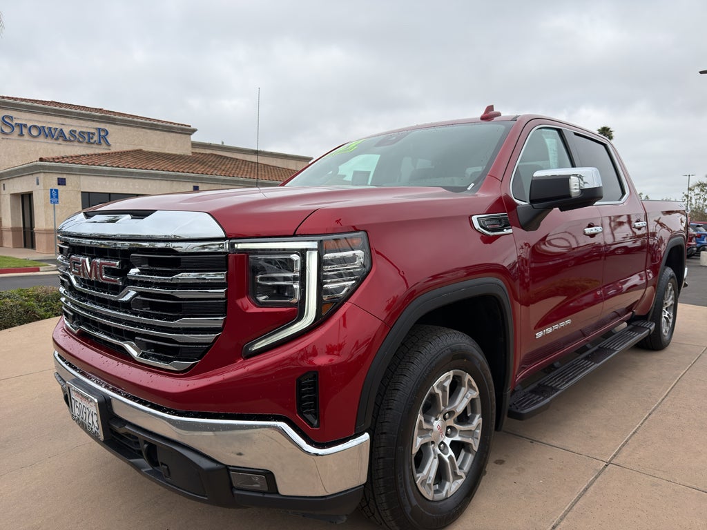 2024 GMC Sierra 1500 Crew Cab Short Box 4-Wheel Drive SLT in Volcanic Red Tintcoat — front three-quarter view